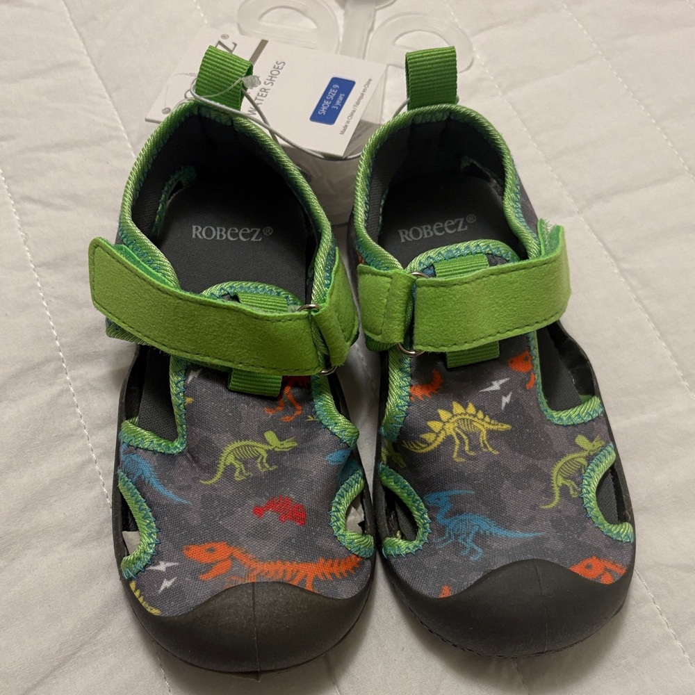 Robeez toddler boys Water Shoes dinosaurs 9 new
